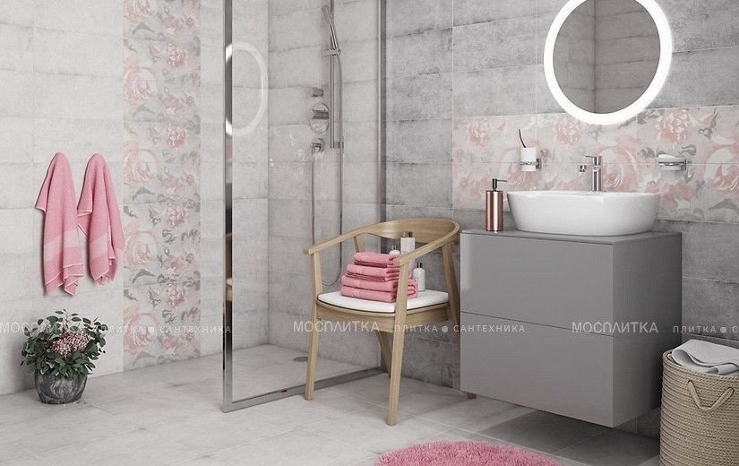 Розовая плитка для ванной комнаты